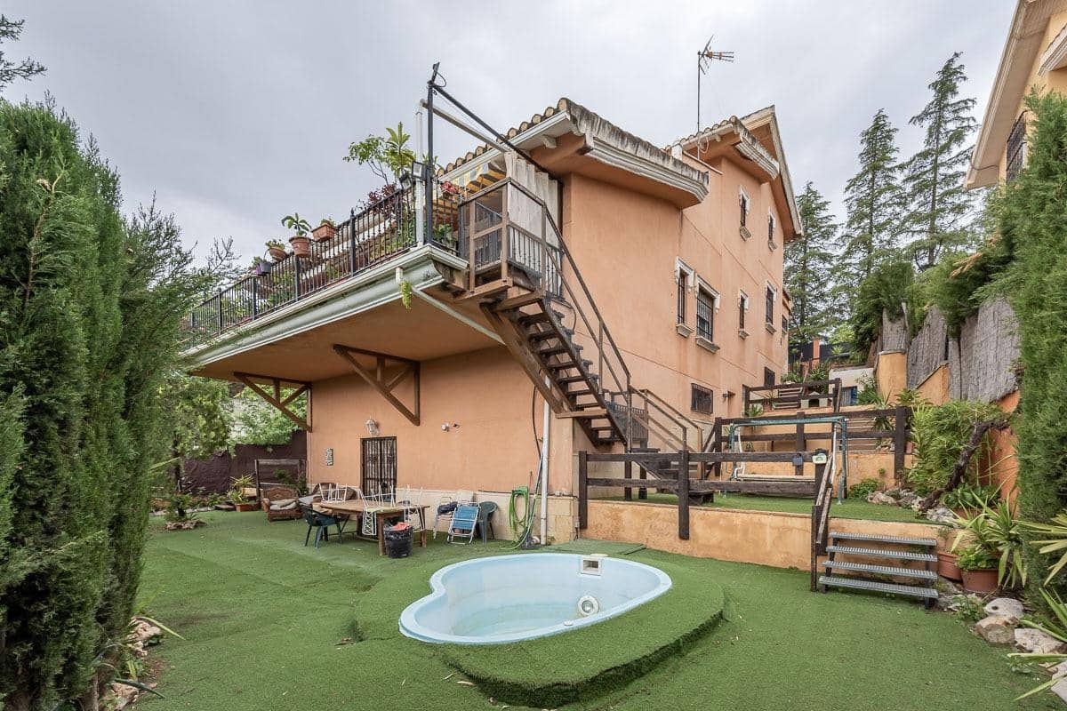 6 slaapkamer Villa te koop in Gojar met zwembad garage - € 390.000 (Ref: 9916665)