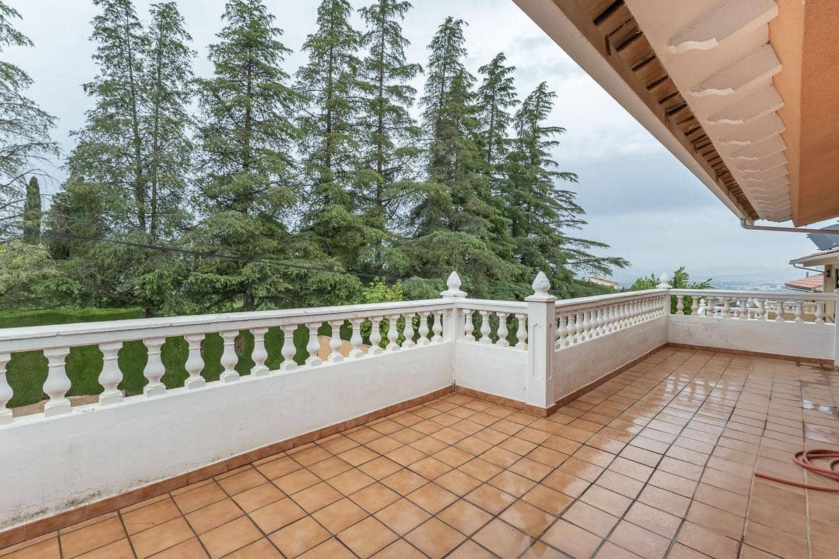 6 slaapkamer Villa te koop in Gojar met zwembad garage - € 390.000 (Ref: 9916665)