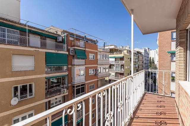 5 Zimmer Apartment zu verkaufen in Centro - Sagrario, Granada Stadt - 315.000 € (Ref: 9916667)