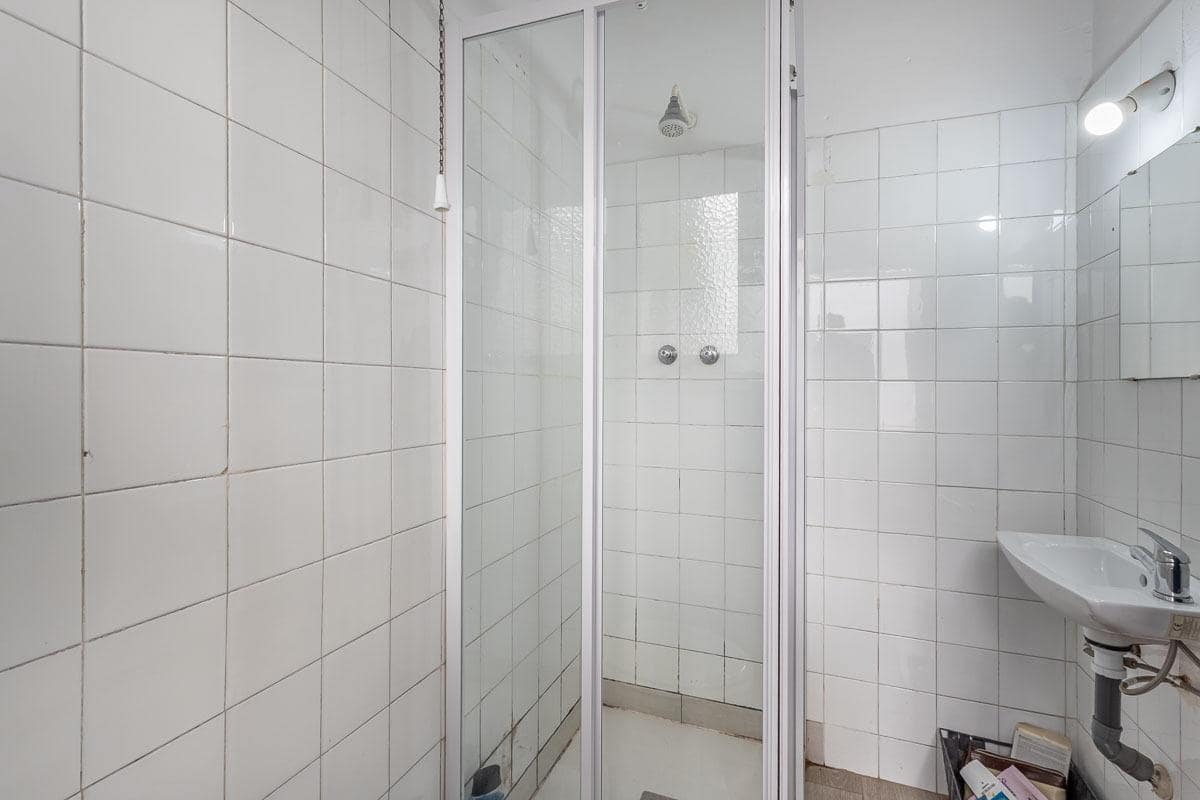 5 slaapkamer Appartement te koop in Granada stad - € 315.000 (Ref: 9916667)