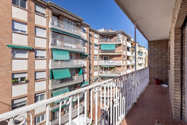 5 Zimmer Apartment zu verkaufen in Centro - Sagrario, Granada Stadt - 315.000 € (Ref: 9916667)