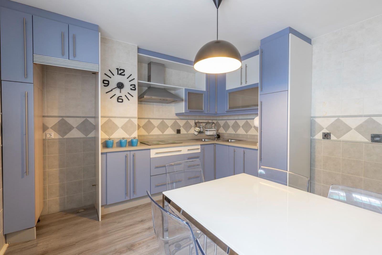3 bedroom Terraced Villa for sale in Guevejar with garage - € 220,000 (Ref: 9916672)