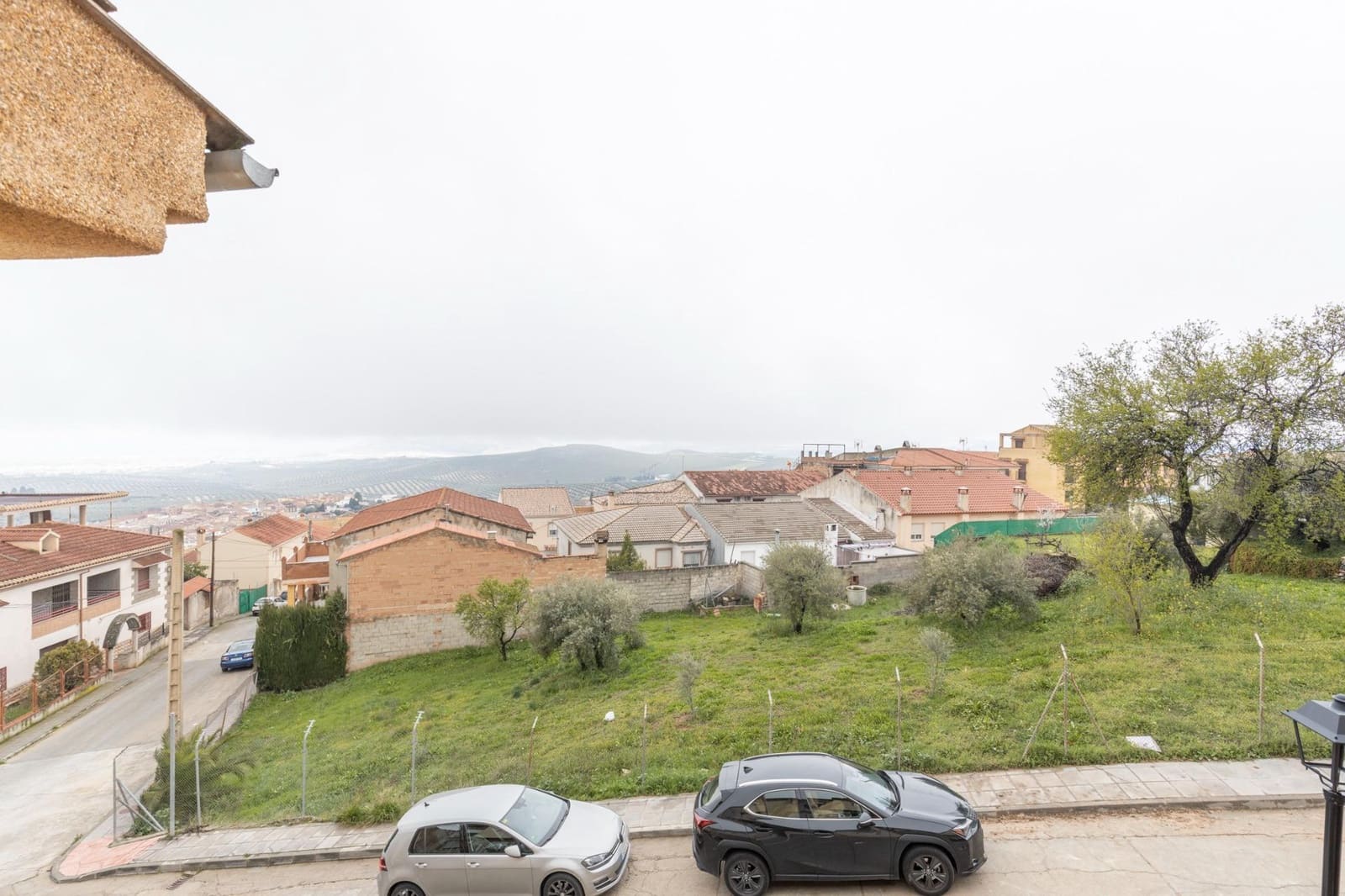 3 bedroom Terraced Villa for sale in Guevejar with garage - € 220,000 (Ref: 9916672)