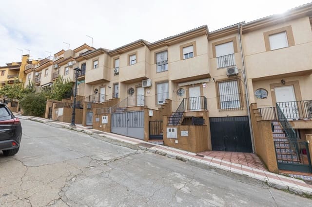 3 soveværelse Rækkehus til salg i Güevéjar med garage - € 220.000 (Ref: 9916672)
