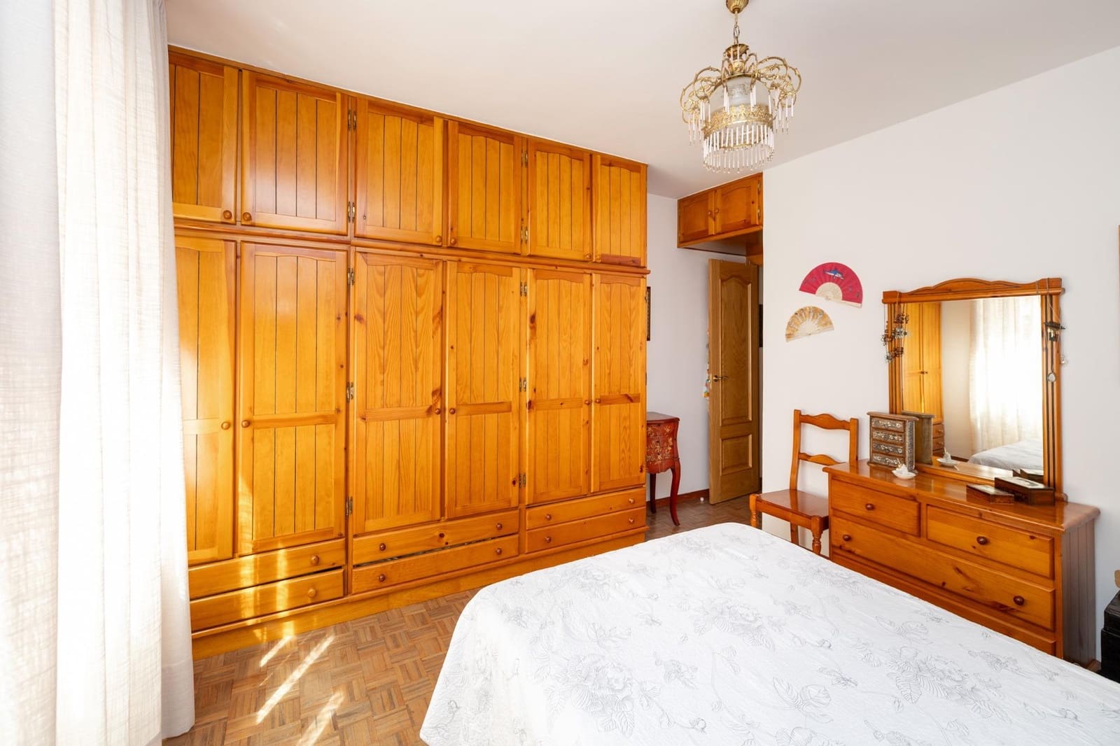 3 Zimmer Apartment zu verkaufen in Granada Stadt - 290.000 € (Ref: 9921943)