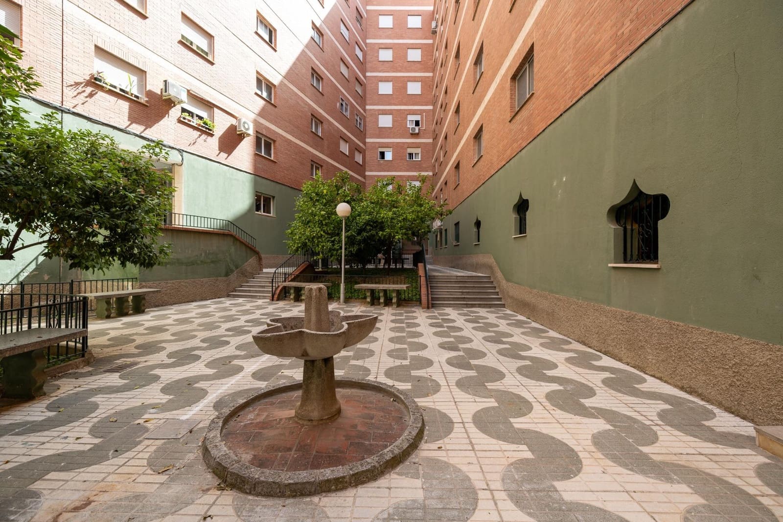 3 Zimmer Apartment zu verkaufen in Granada Stadt - 290.000 € (Ref: 9921943)