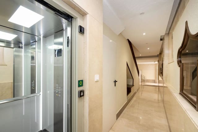 3 Zimmer Apartment zu verkaufen in Centro - Sagrario, Granada Stadt - 259.000 € (Ref: 9921943)