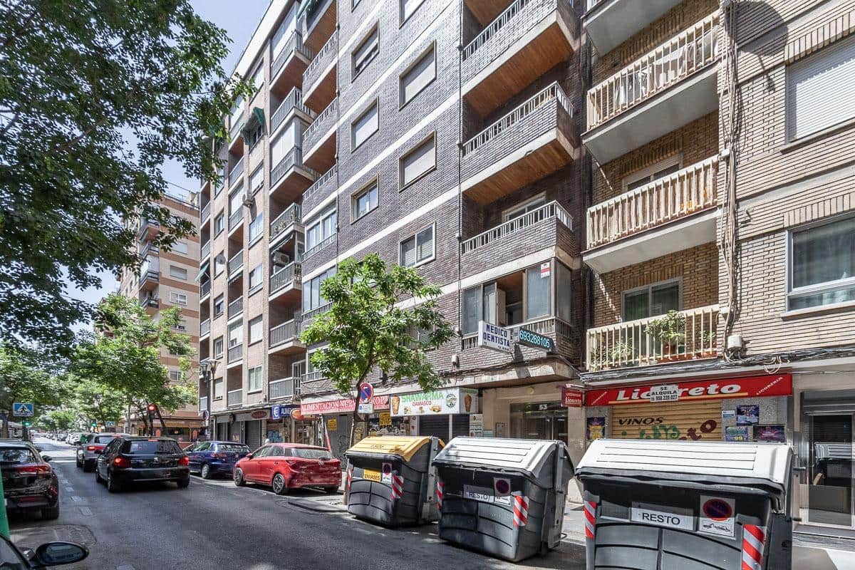 3 soveværelse Lejlighed til salg i Granada by - € 325.000 (Ref: 9921945)
