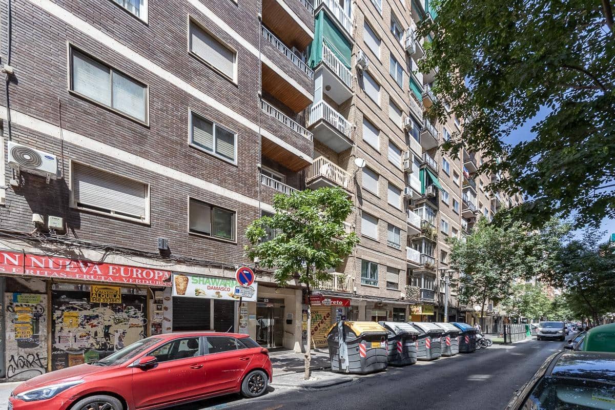 3 soveværelse Lejlighed til salg i Granada by - € 325.000 (Ref: 9921945)