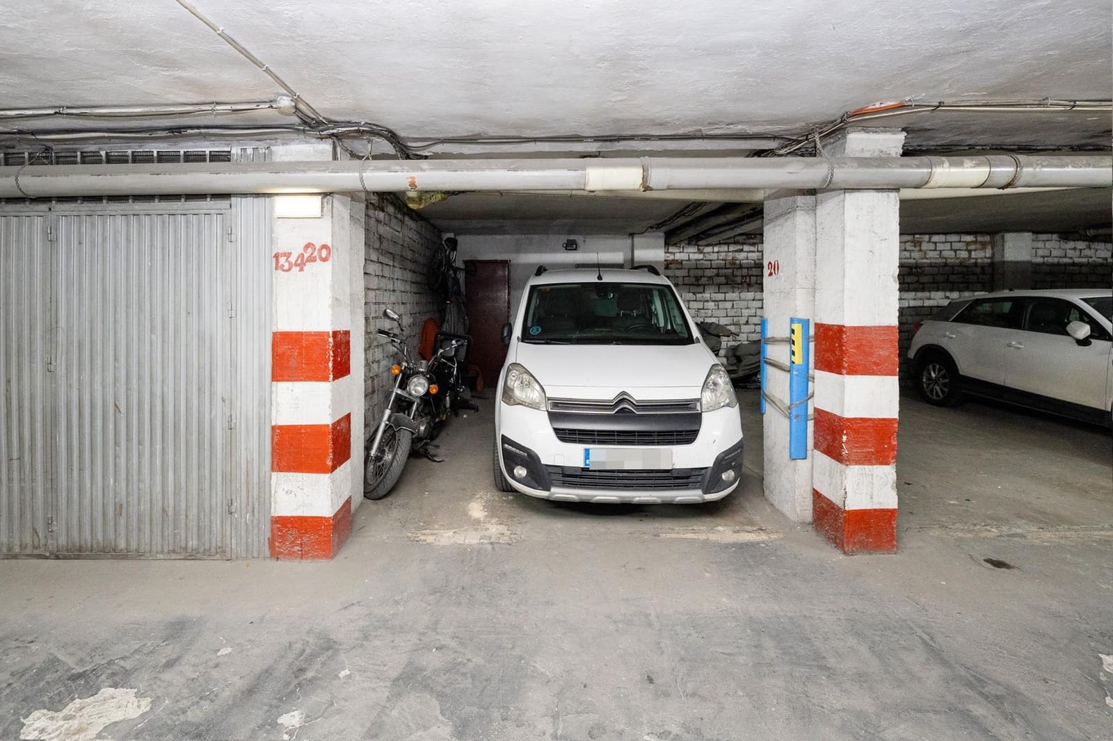 4 soveværelse Lejlighed til salg i Granada by med garage - € 399.000 (Ref: 9921948)