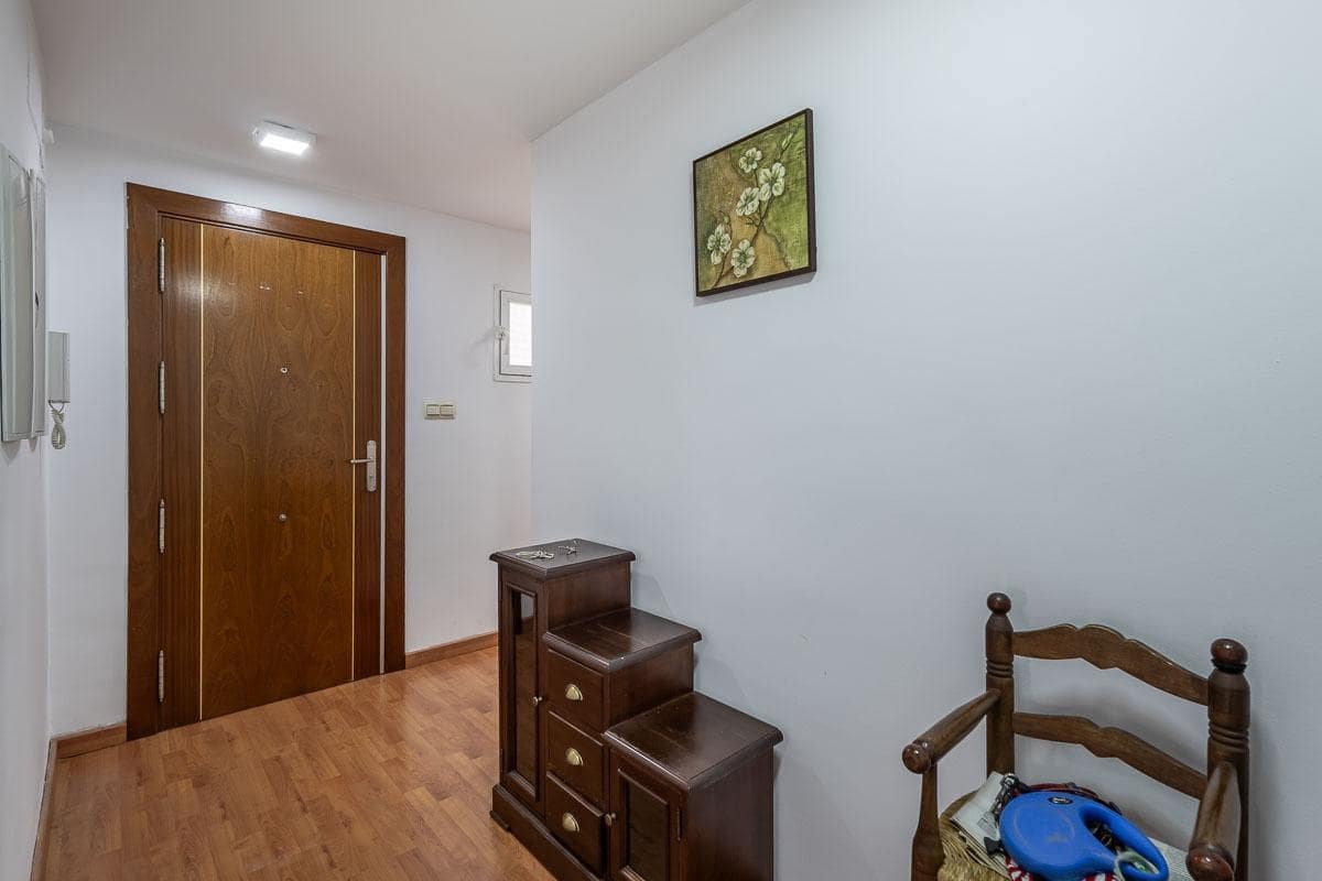 2 soveværelse Lejlighed til salg i Monachil med garage - € 189.000 (Ref: 9924310)