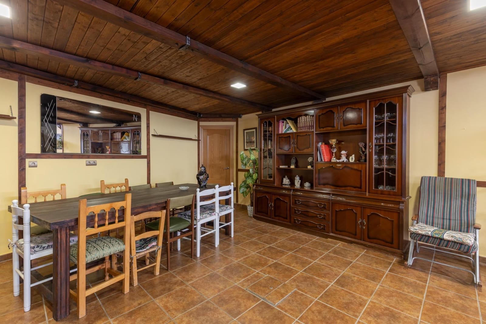 4 bedroom Villa for sale in Dilar with garage - € 194,990 (Ref: 9928930)