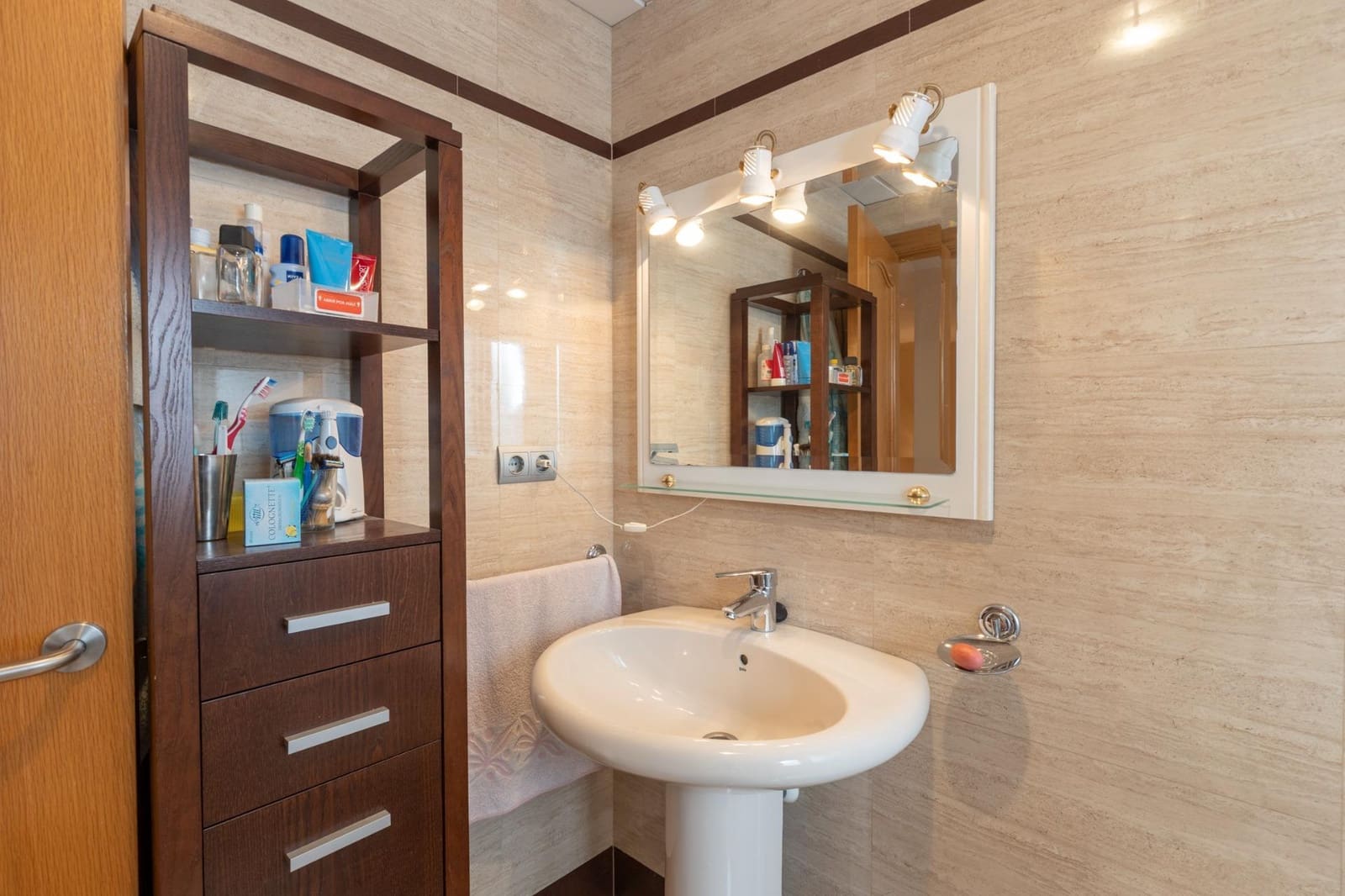 4 bedroom Villa for sale in Dilar with garage - € 194,990 (Ref: 9928930)