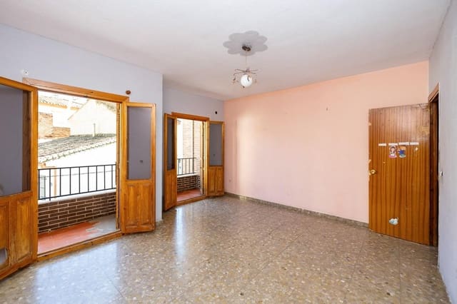 5 soverom Villa til salgs i La Zubia med svømmebasseng garasje - € 199 000 (Ref: 9935995)