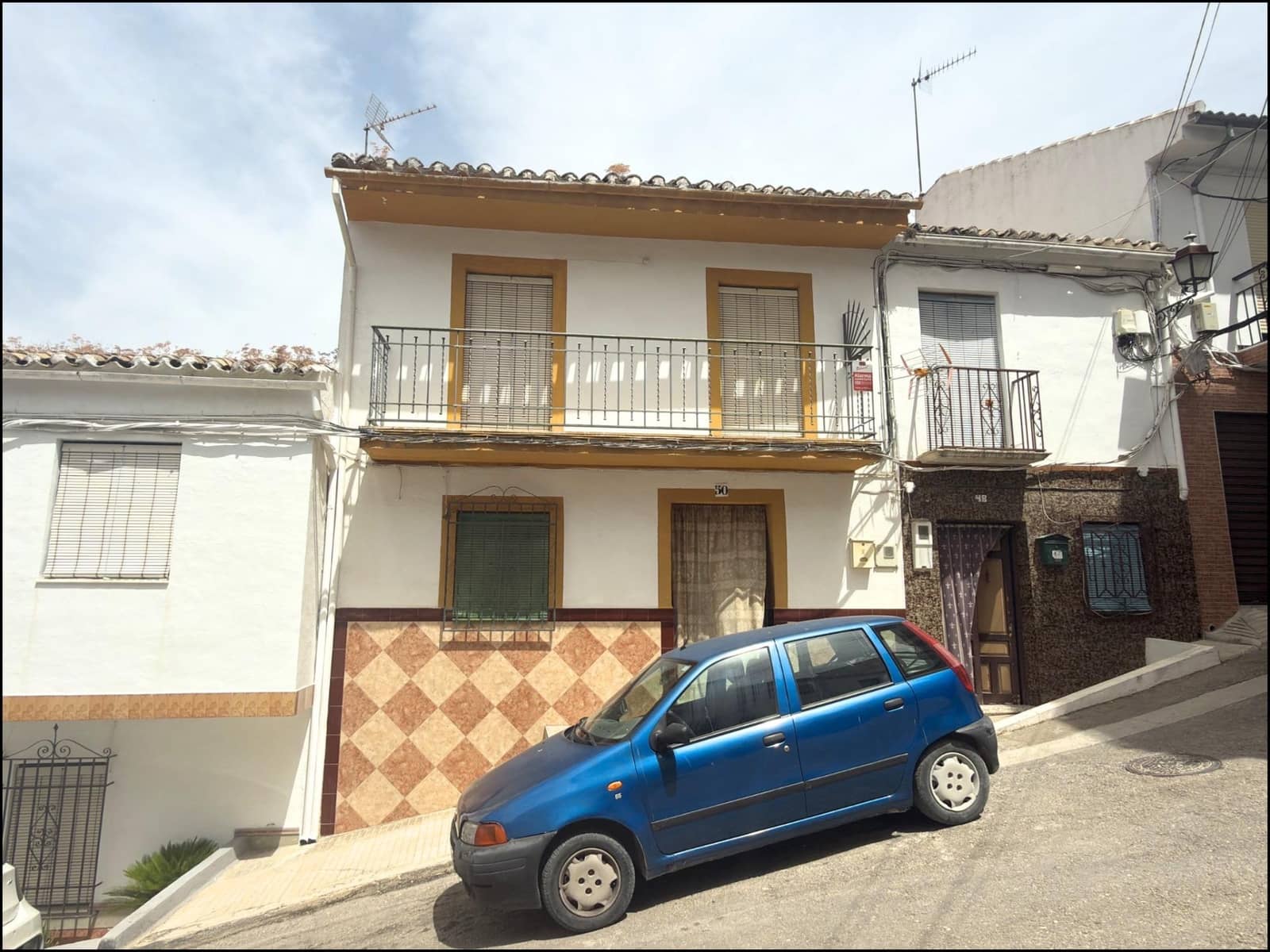 5 Zimmer Villa zu verkaufen in Algarinejo - 75.000 € (Ref: 9936080)