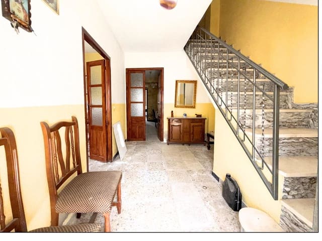 5 soveværelse Villa til salg i Algarinejo - € 75.000 (Ref: 9936080)