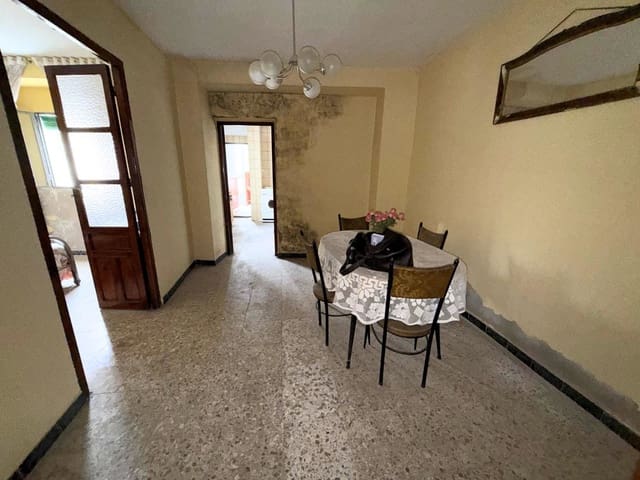 5 soveværelse Villa til salg i Algarinejo - € 75.000 (Ref: 9936080)