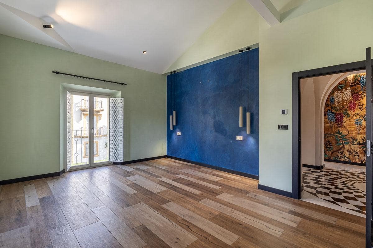 Chalet de 5 habitaciones en Granada ciudad en venta con garaje - 1.357.000 € (Ref: 9937642)