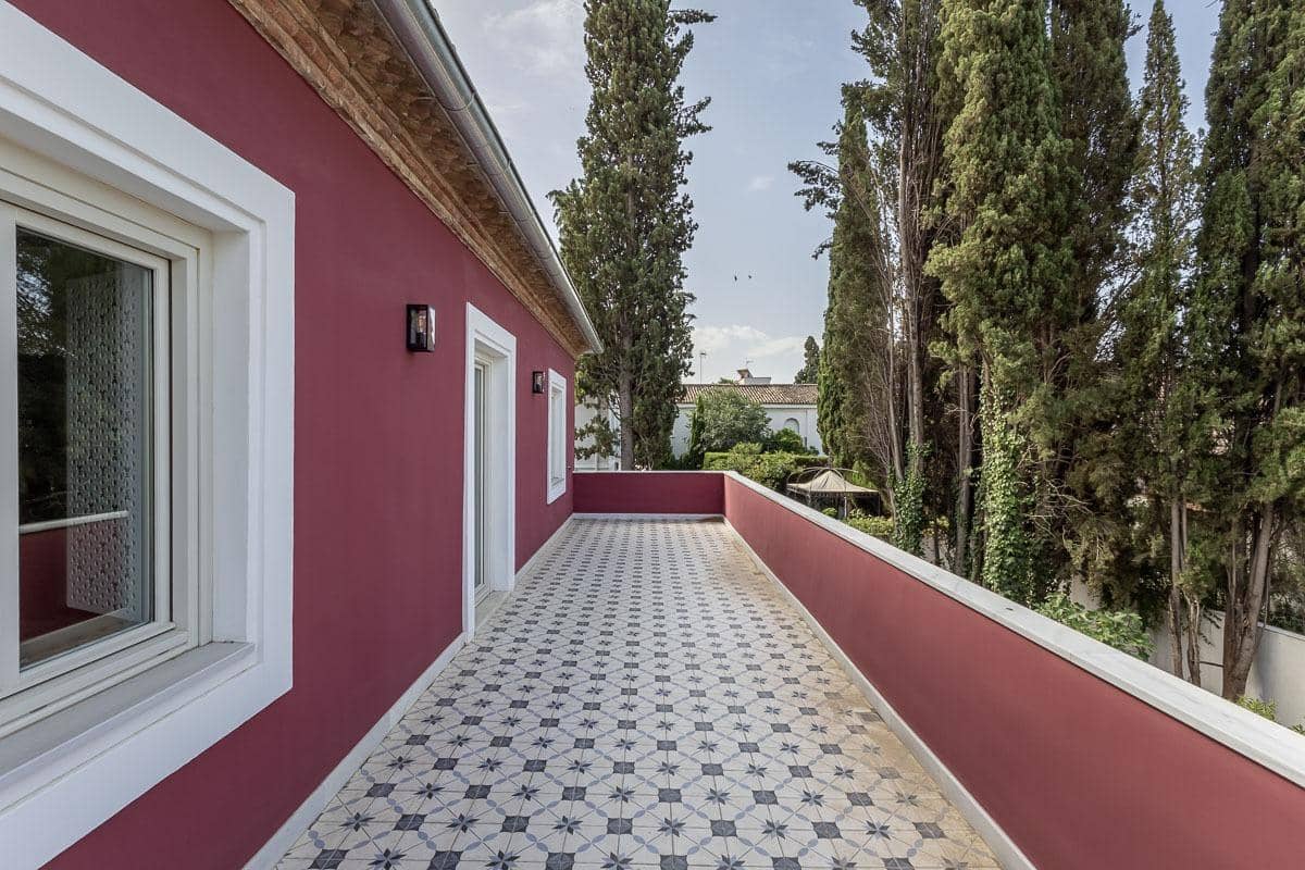 Chalet de 5 habitaciones en Granada ciudad en venta con garaje - 1.357.000 € (Ref: 9937642)