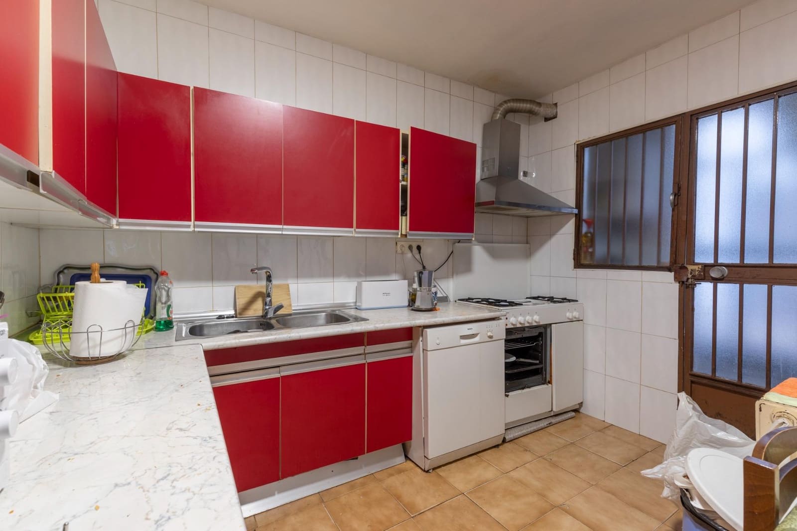 4 soveværelse Villa til salg i Iznalloz med garage - € 110.000 (Ref: 9942032)