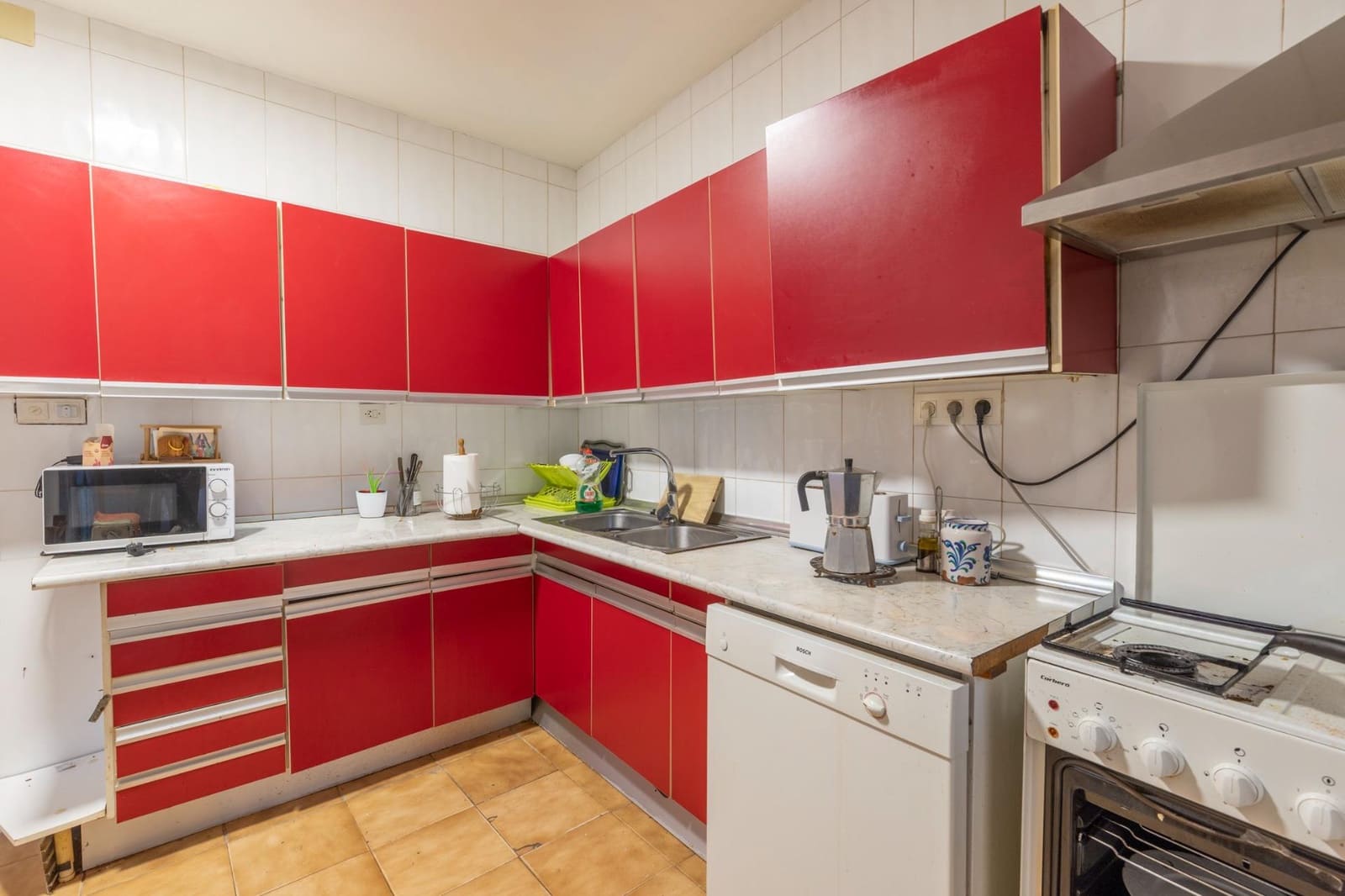 4 soveværelse Villa til salg i Iznalloz med garage - € 110.000 (Ref: 9942032)