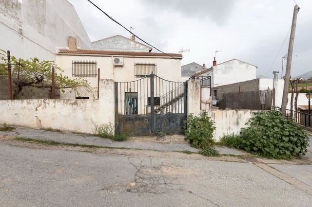 4 soverom Villa til salgs i Iznalloz med garasje - € 110 000 (Ref: 9942032)