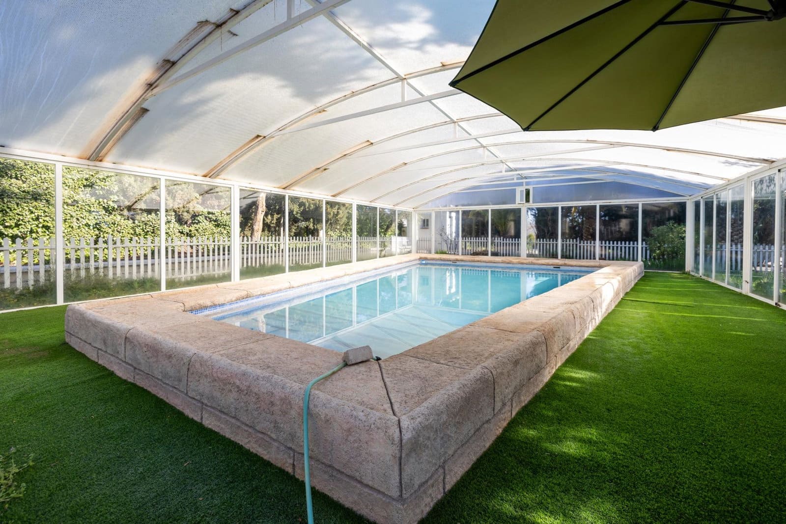 8 bedroom Villa for sale in Atarfe with pool garage - € 695,000 (Ref: 9943667)