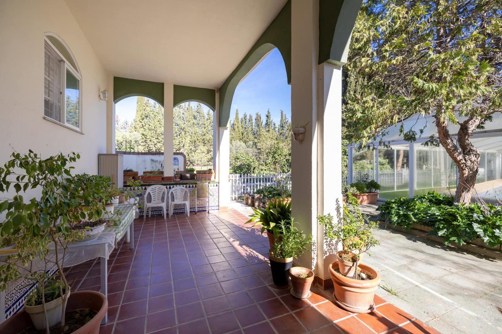 8 bedroom Villa for sale in Atarfe with pool garage - € 695,000 (Ref: 9943667)