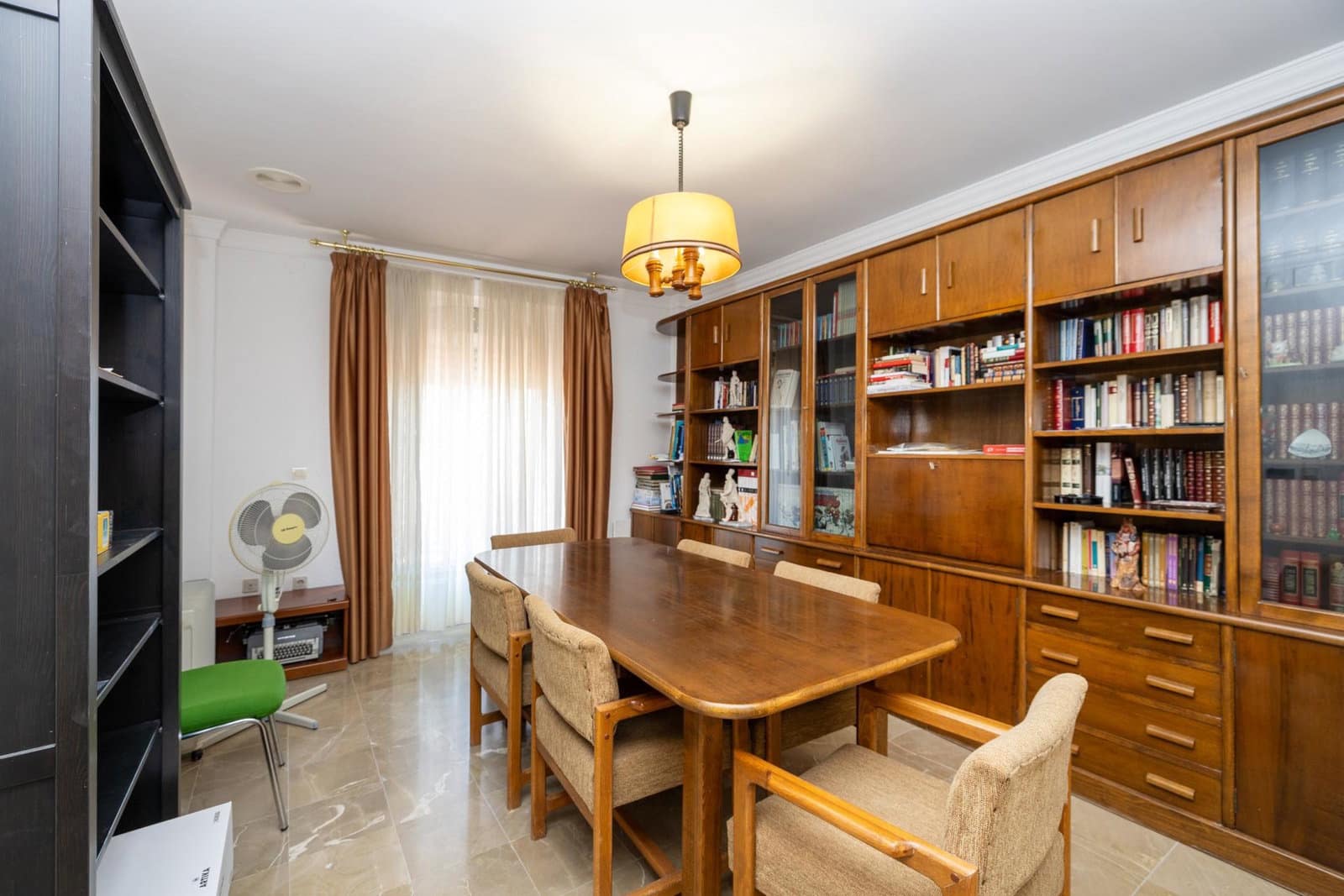 8 bedroom Villa for sale in Atarfe with pool garage - € 695,000 (Ref: 9943667)