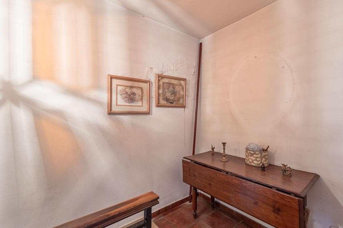 5 sypialnia Willa na sprzedaż w Ogijares z basenem garażem - 650 000 € (Ref: 9947543)