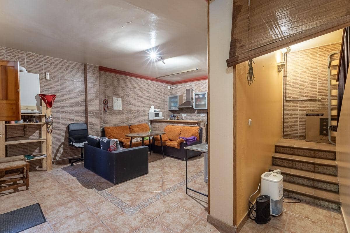 4 makuuhuone Huvila myytävänä paikassa Granada kaupunki - 299 000 € (Ref: 9947544)