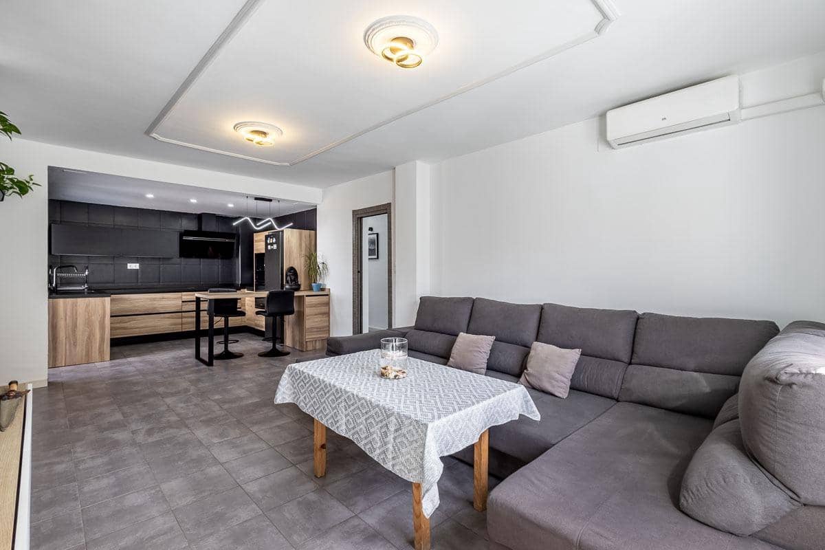 3 bedroom Villa for sale in Monachil with garage - € 310,000 (Ref: 9949454)