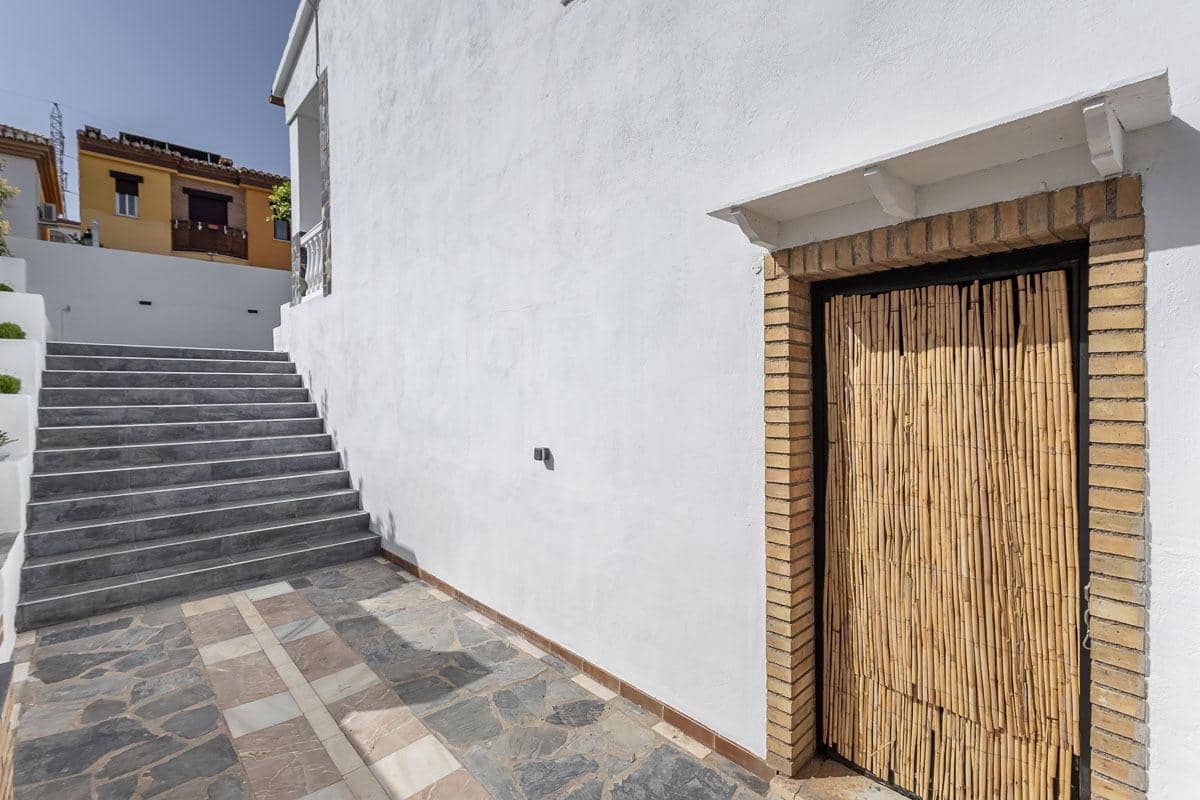 3 bedroom Villa for sale in Monachil with garage - € 310,000 (Ref: 9949454)