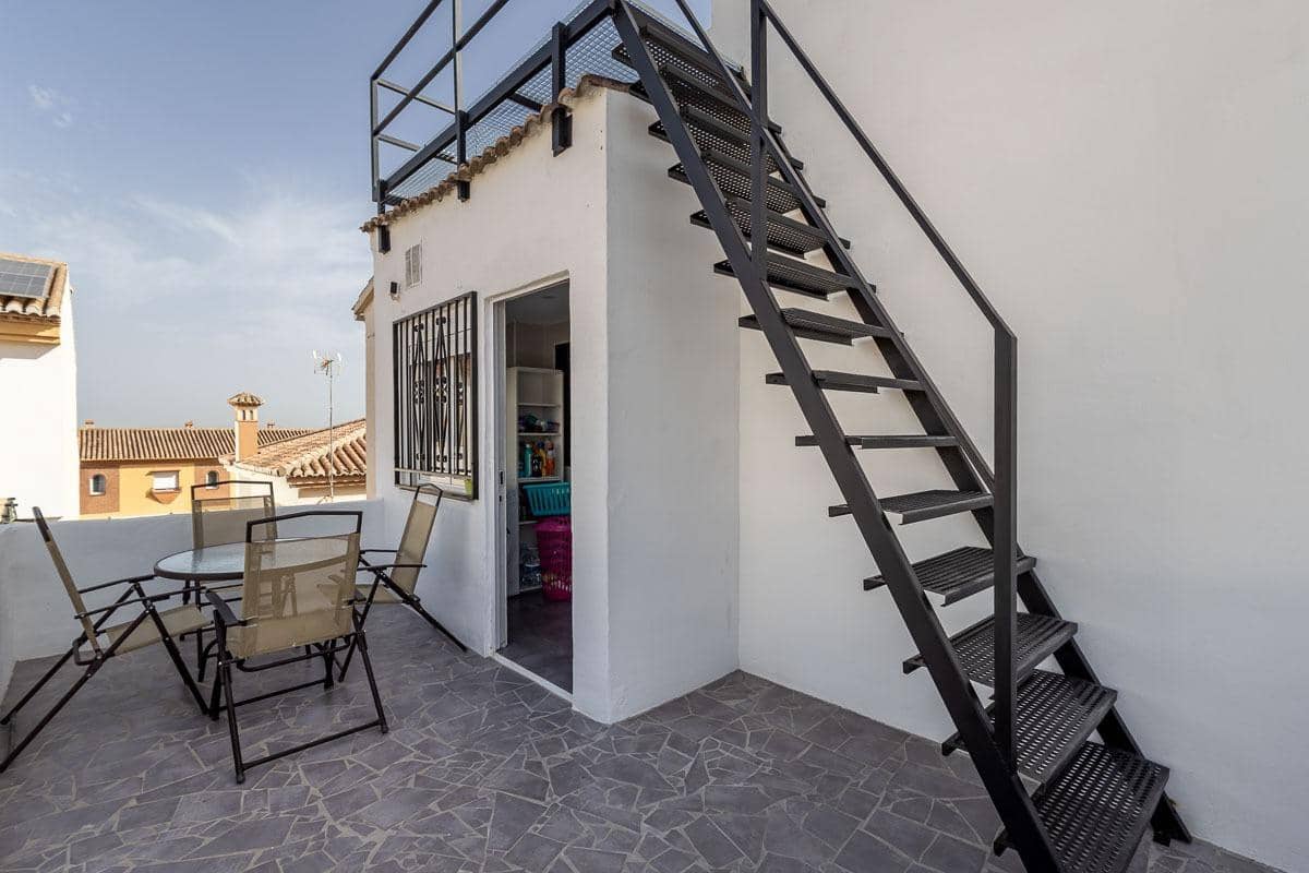 3 bedroom Villa for sale in Monachil with garage - € 310,000 (Ref: 9949454)
