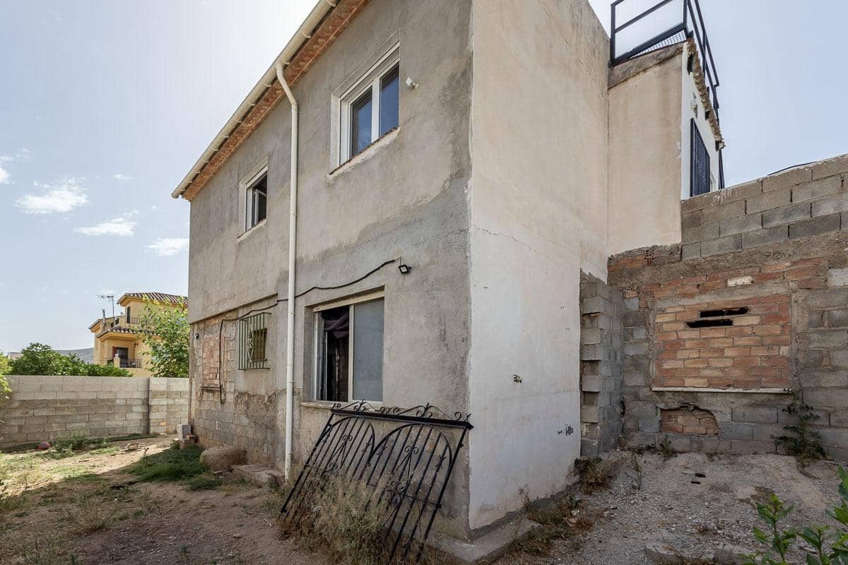 3 bedroom Villa for sale in Monachil with garage - € 310,000 (Ref: 9949454)