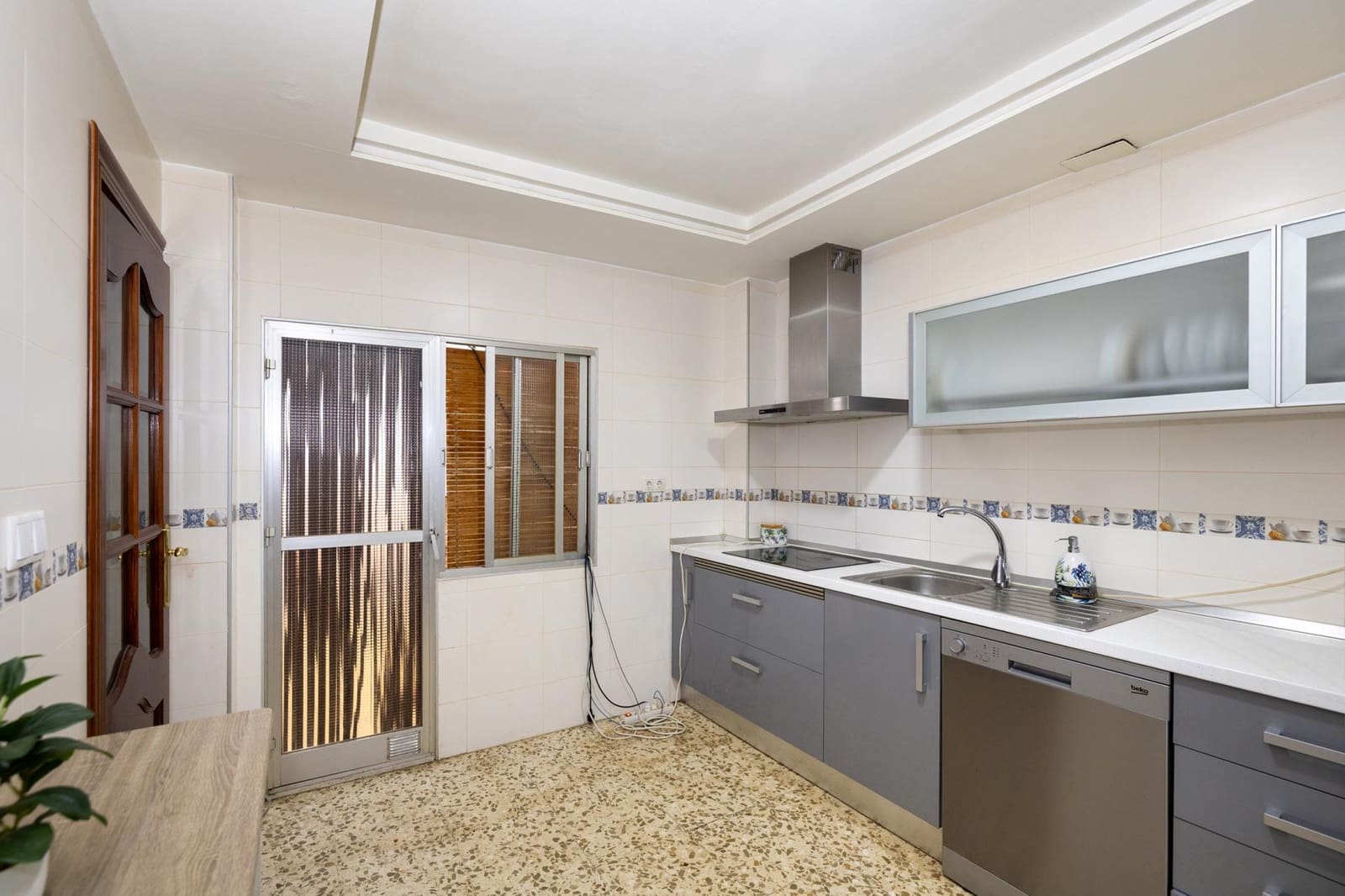 4 sypialnia Dom szeregowy na sprzedaż w Atarfe z garażem - 164 000 € (Ref: 9949455)