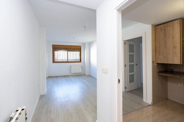 2 soveværelse Lejlighed til salg i Atarfe med garage - € 145.000 (Ref: 9953843)