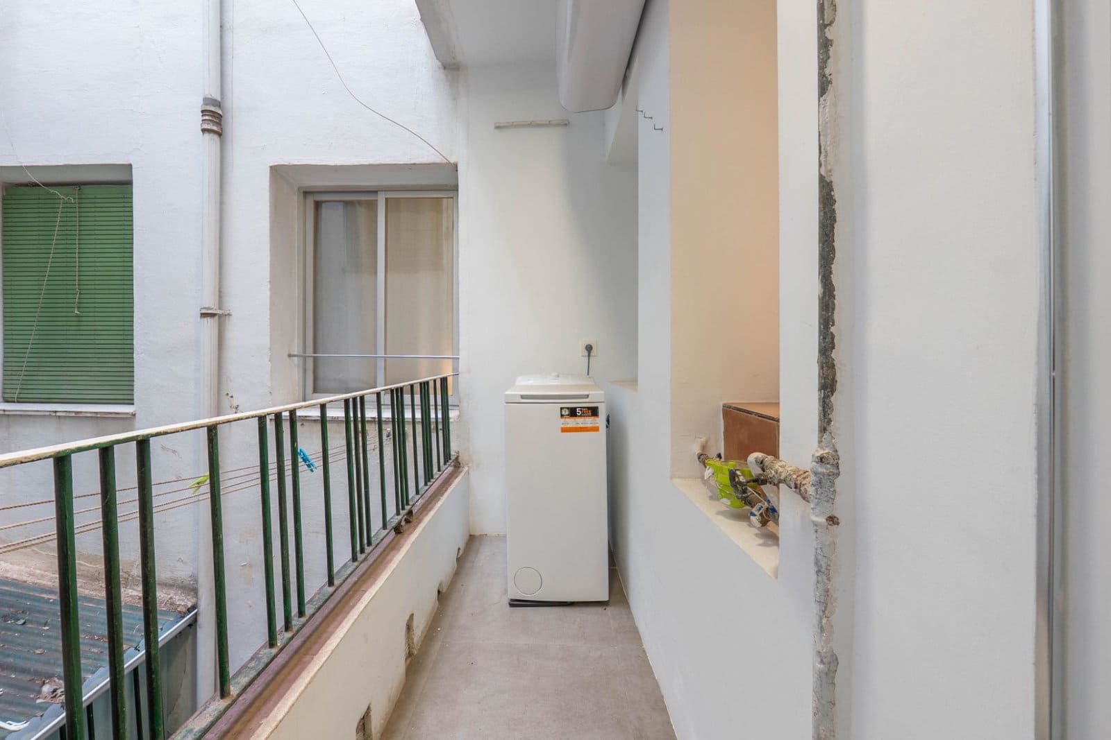 3 bedroom Apartment for rent in Granada city - € 800 (Ref: 9953844)