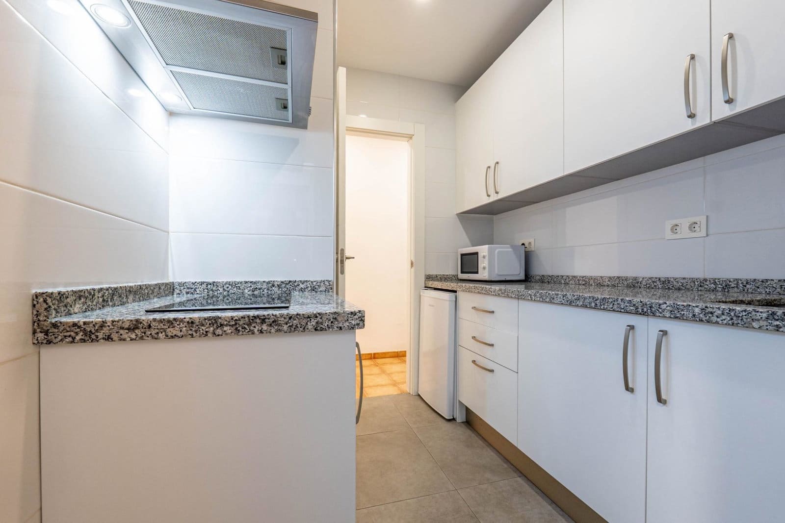 3 bedroom Apartment for rent in Granada city - € 800 (Ref: 9953844)