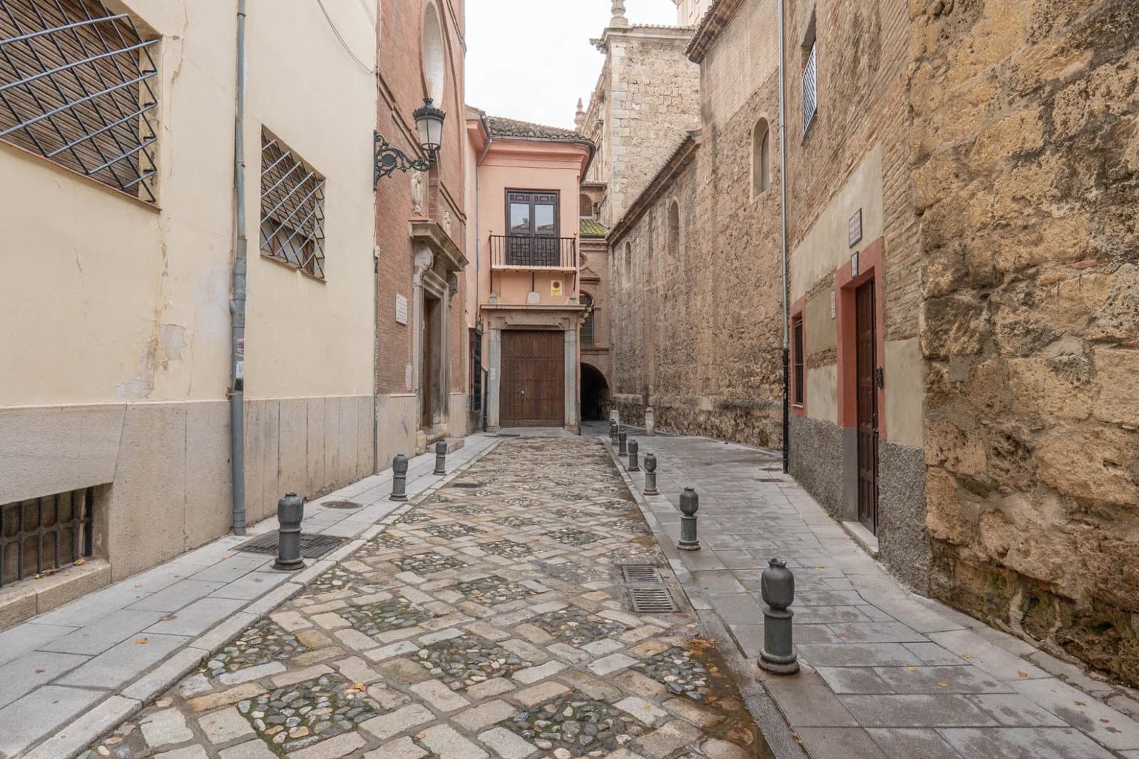 3 bedroom Apartment for rent in Granada city - € 800 (Ref: 9953844)