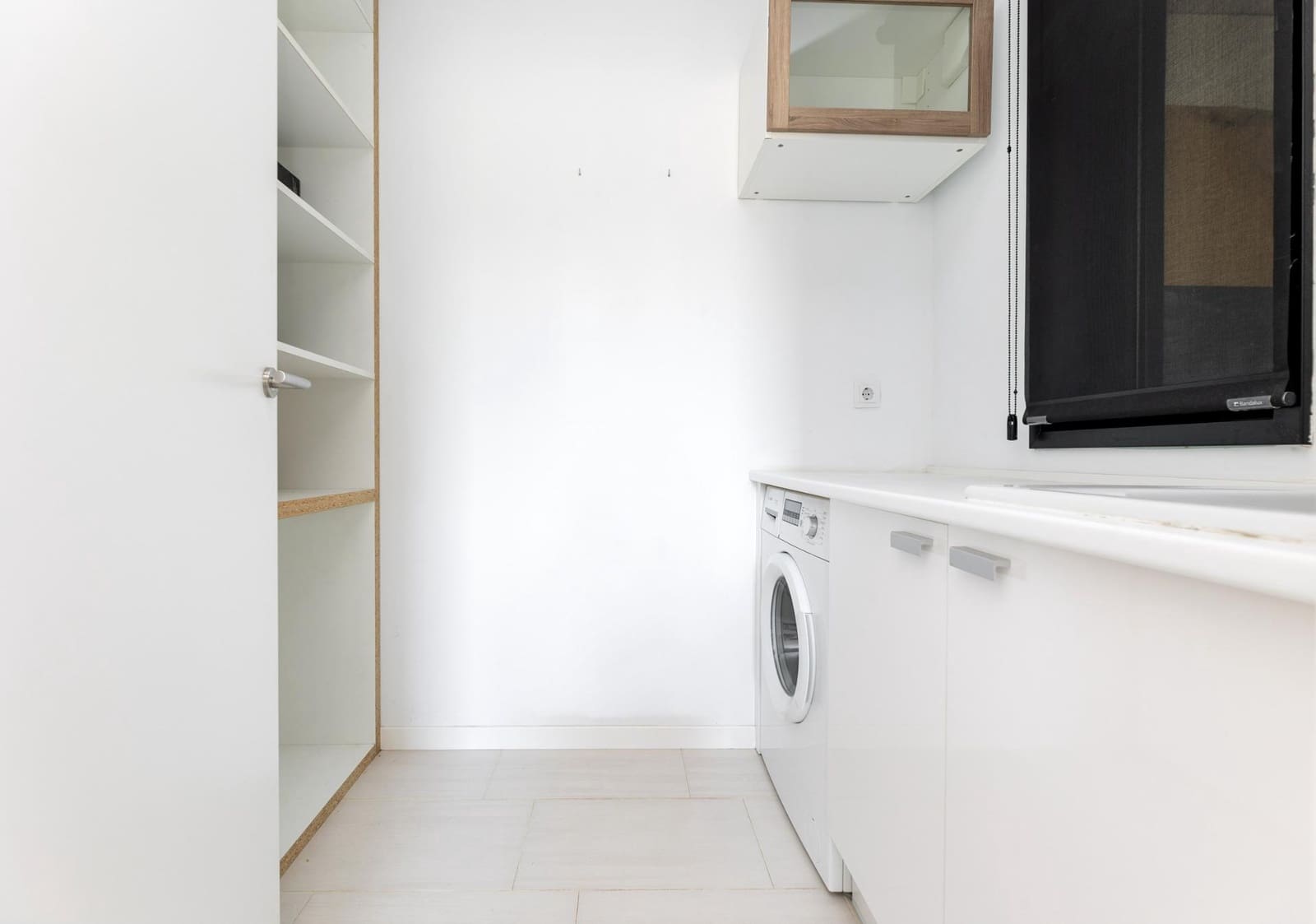 3 slaapkamer Rijtjeshuis te koop in Albolote met garage - € 305.000 (Ref: 9953953)