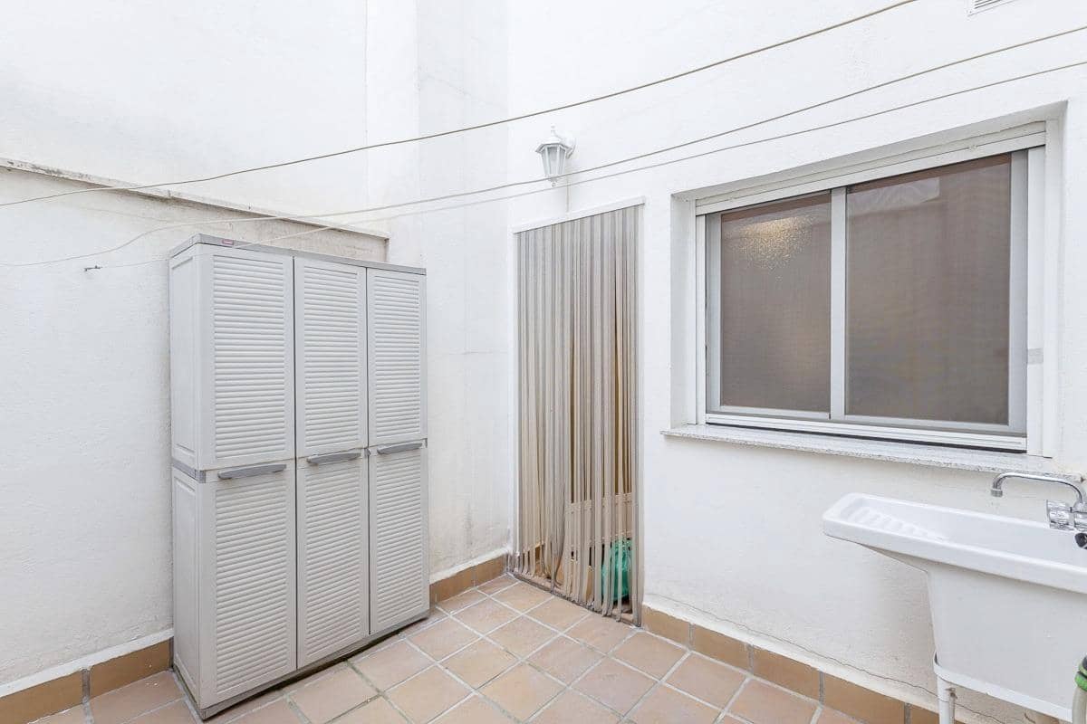 4 bedroom Terraced Villa for sale in Guevejar with garage - € 225,000 (Ref: 9959448)