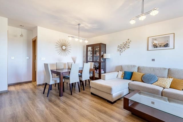 4 slaapkamer Rijtjeshuis te koop in Güevéjar met garage - € 225.000 (Ref: 9959448)