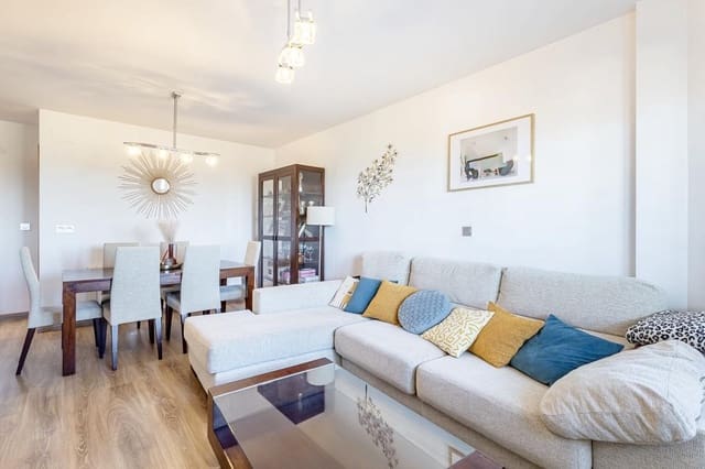 4 slaapkamer Rijtjeshuis te koop in Güevéjar met garage - € 225.000 (Ref: 9959448)