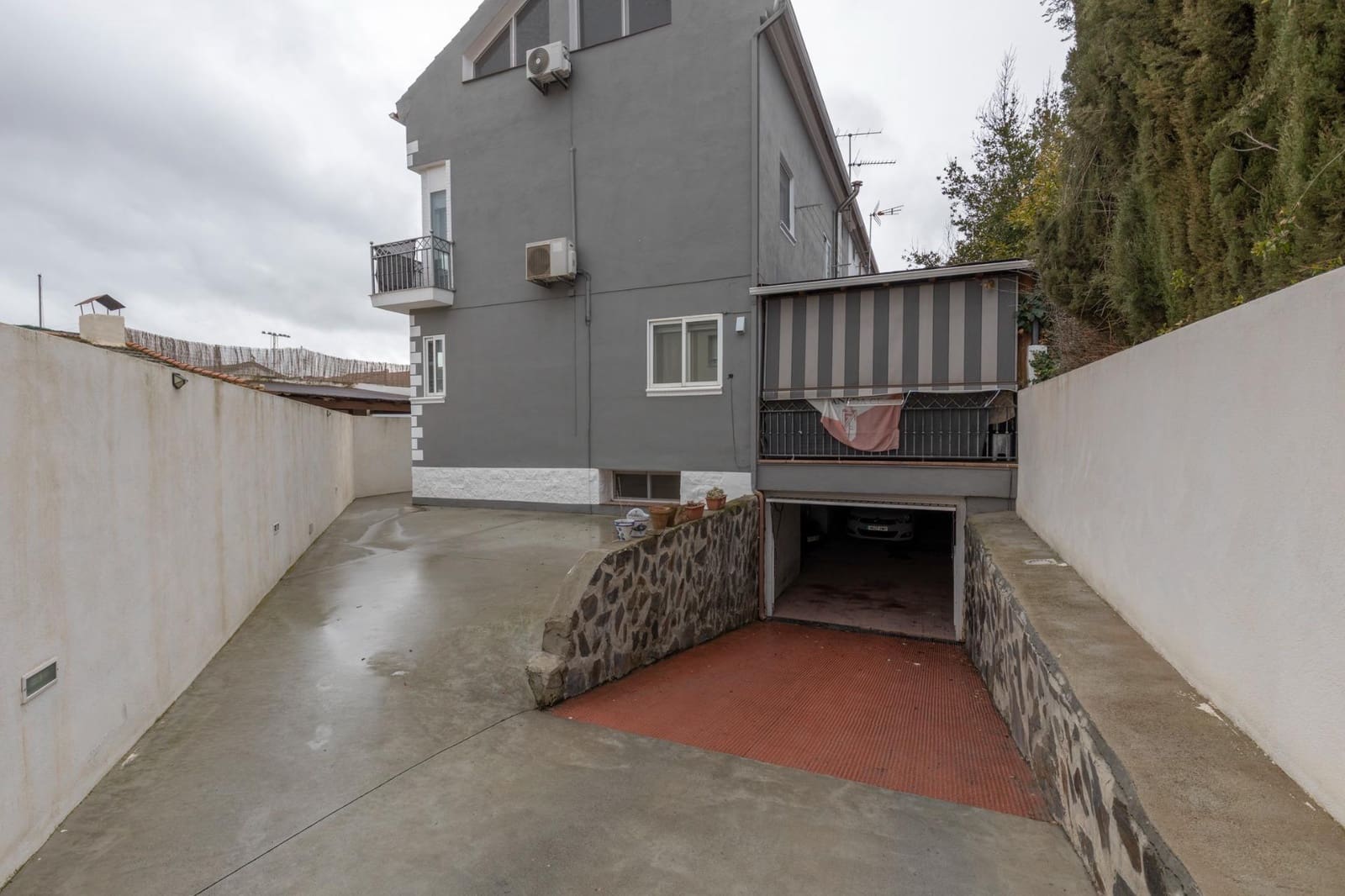 3 bedroom Terraced Villa for sale in Ogijares with pool garage - € 269,900 (Ref: 9959449)