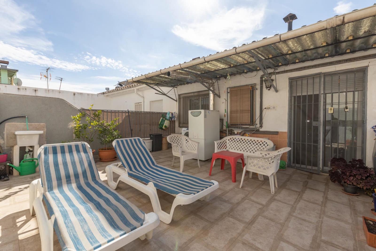 3 bedroom Terraced Villa for sale in Armilla with garage - € 220,000 (Ref: 9962370)