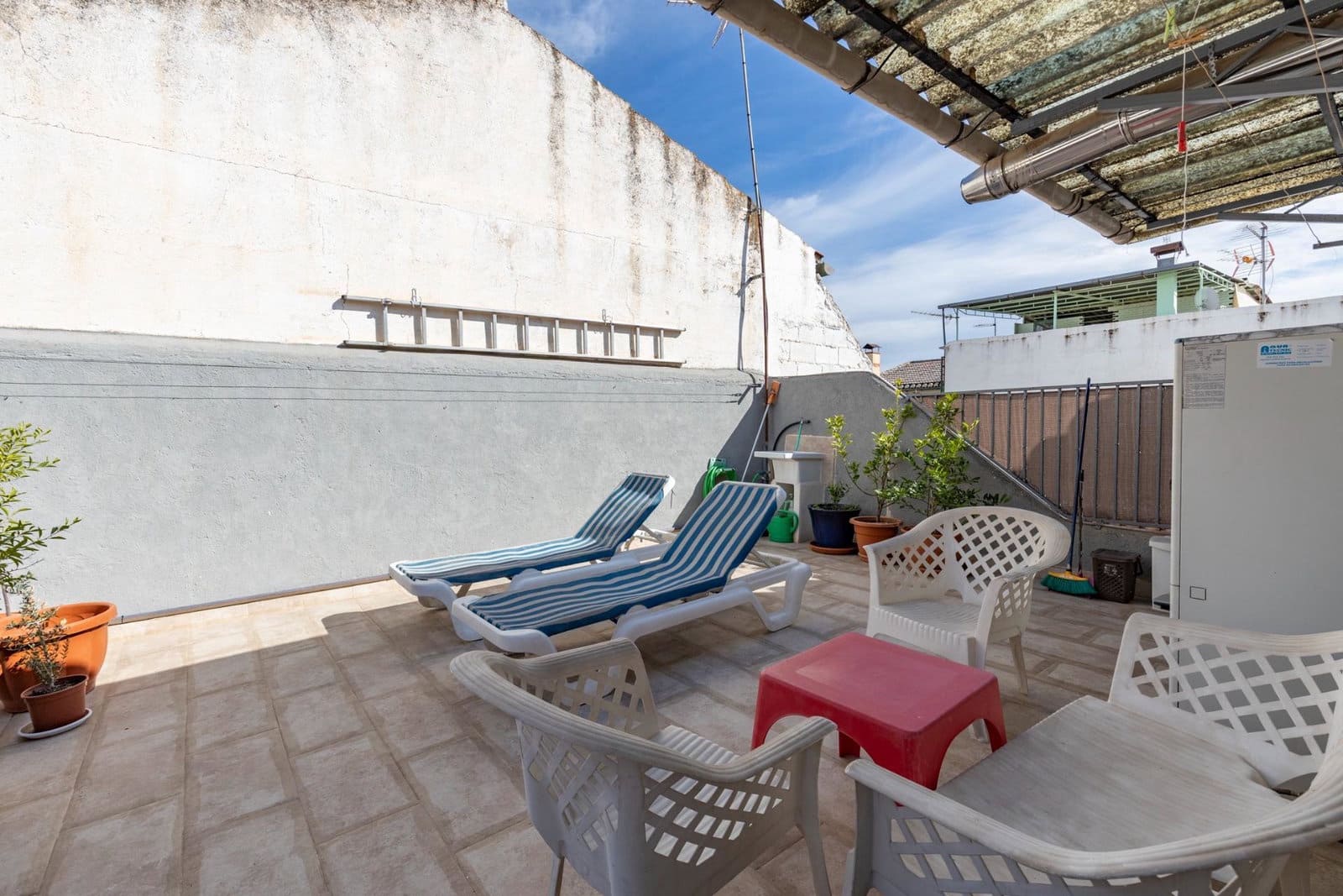 3 bedroom Terraced Villa for sale in Armilla with garage - € 220,000 (Ref: 9962370)