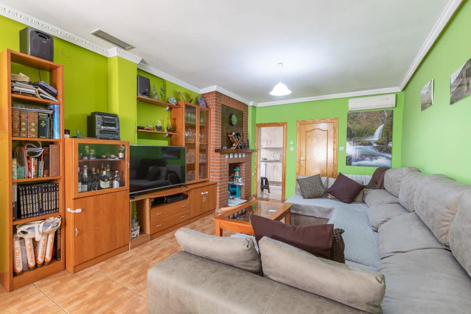 3 bedroom Terraced Villa for sale in Armilla with garage - € 220,000 (Ref: 9962370)
