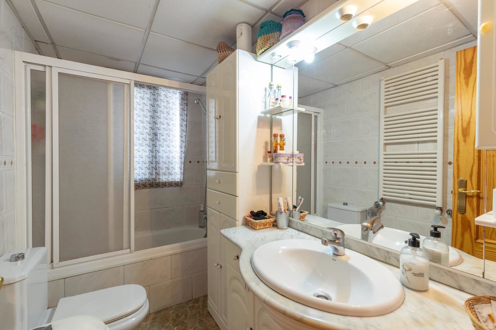 3 bedroom Terraced Villa for sale in Armilla with garage - € 220,000 (Ref: 9962370)
