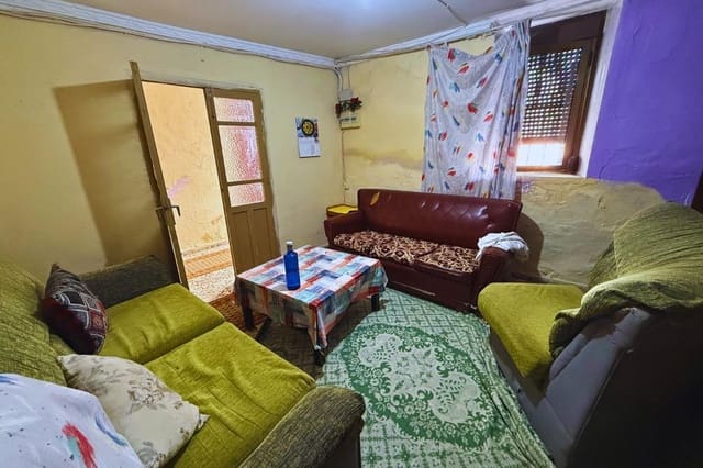 3 Zimmer Villa zu verkaufen in Jatar - 35.000 € (Ref: 9966689)